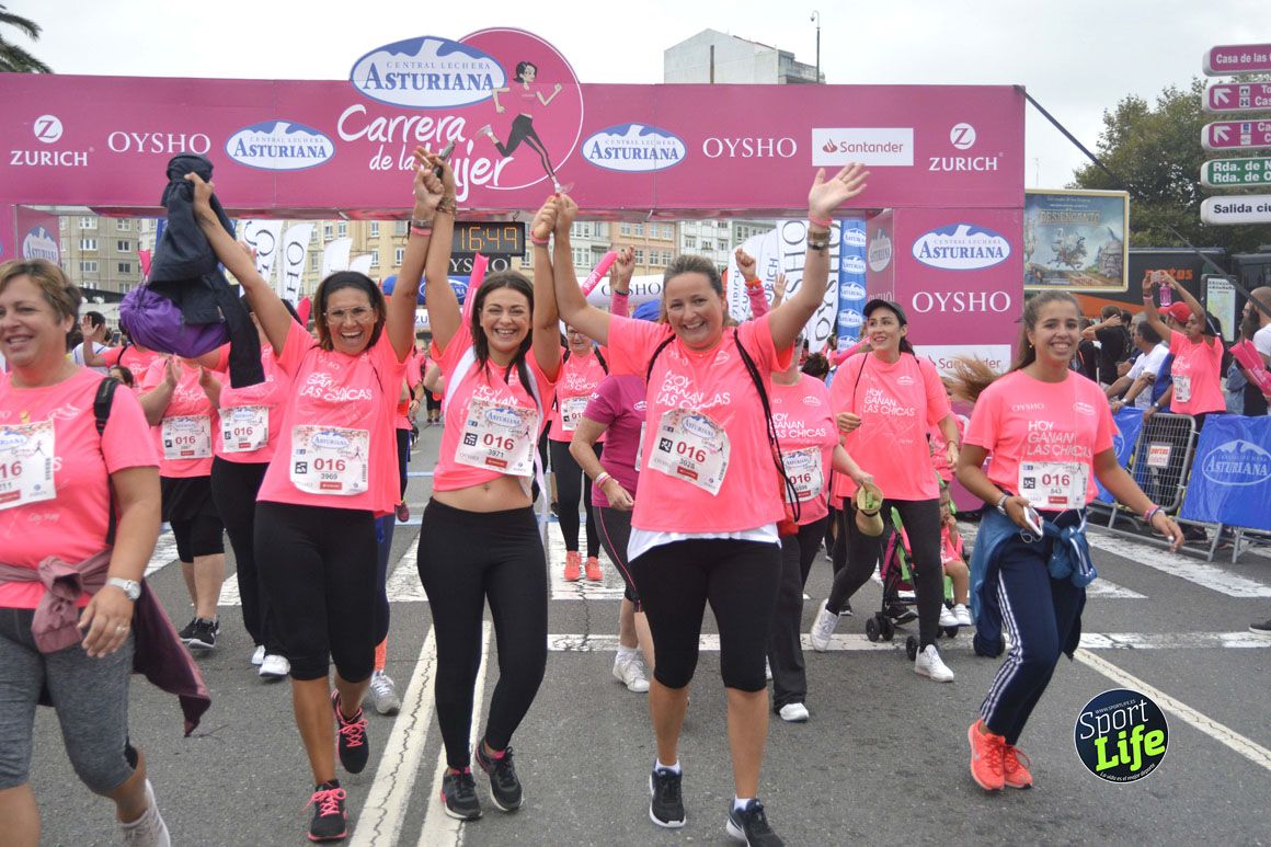 La Carrera de la Mujer de A Coruña en fotos