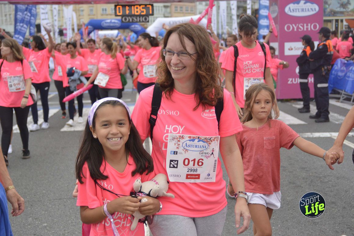 La Carrera de la Mujer de A Coruña en fotos