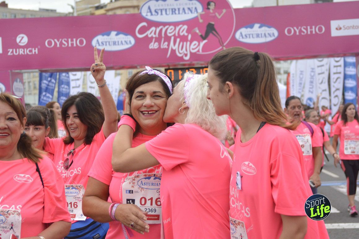 La Carrera de la Mujer de A Coruña en fotos