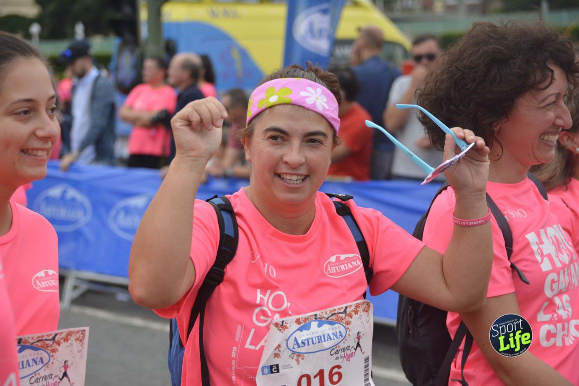 La Carrera de la Mujer de A Coruña dejó estas fotos
