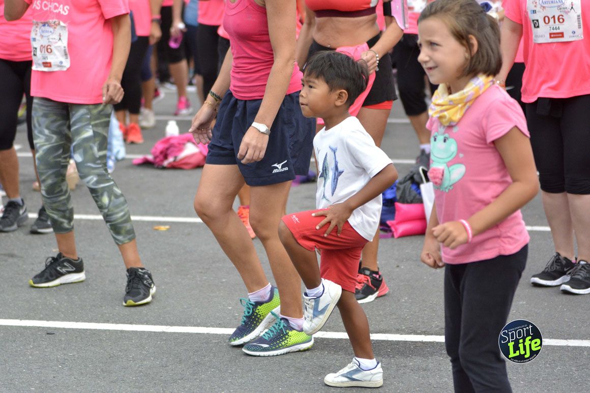 La Carrera de la Mujer de A Coruña dejó estas fotos