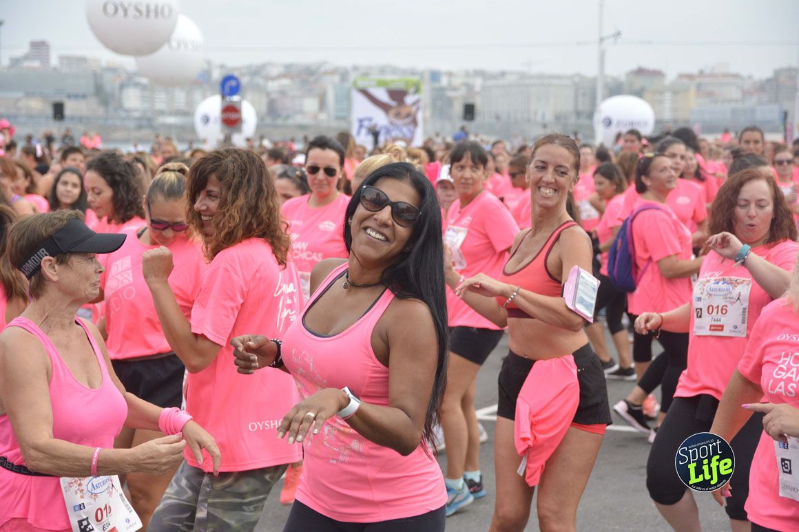 La Carrera de la Mujer de A Coruña dejó estas fotos