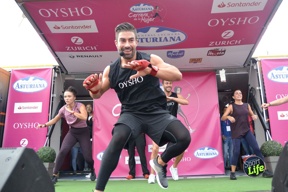 La Carrera de la Mujer de A Coruña dejó estas fotos
