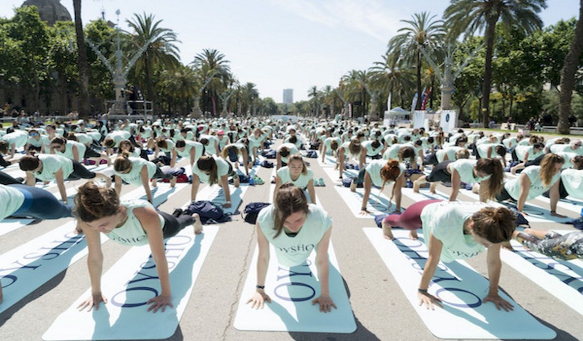 Concursa y gana una entrada doble para asistir al Free Yoga by Oysho de Barcelona