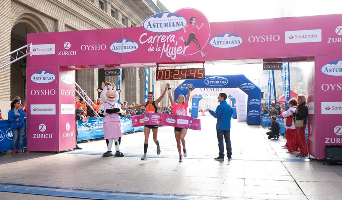 11000 mujeres compusieron ayer la Marea Rosa de la Carrera de la Mujer de Zaragoza