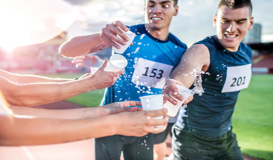 Así debes hidratarte en un maratón