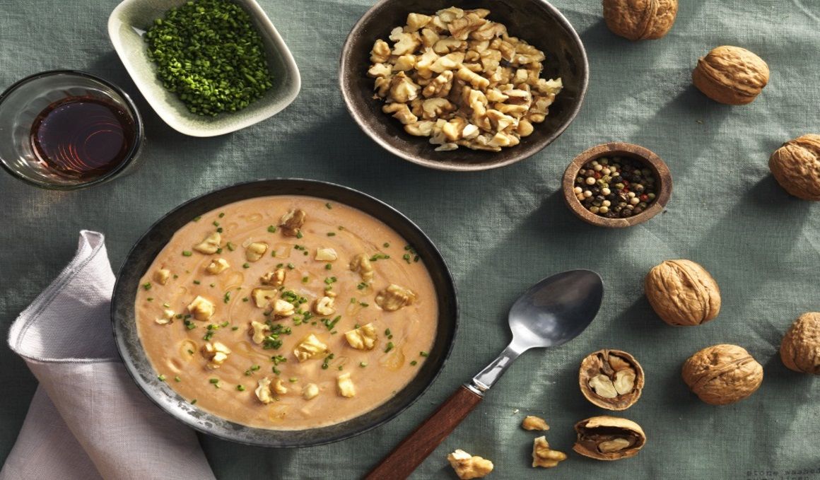 Conoce más sobre las nueces y disfrútalas con estas cuatro recetas 