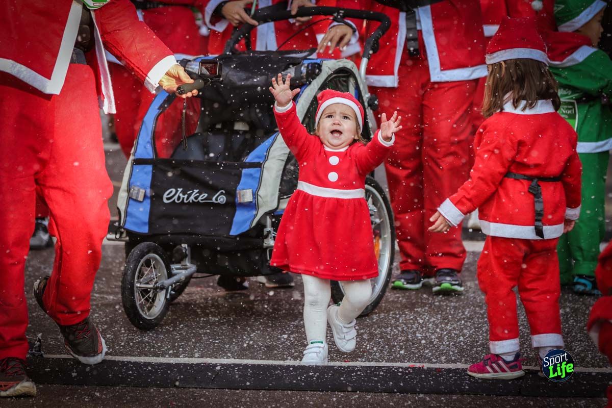 Carrera de Papá Noel 2018_Meta 44