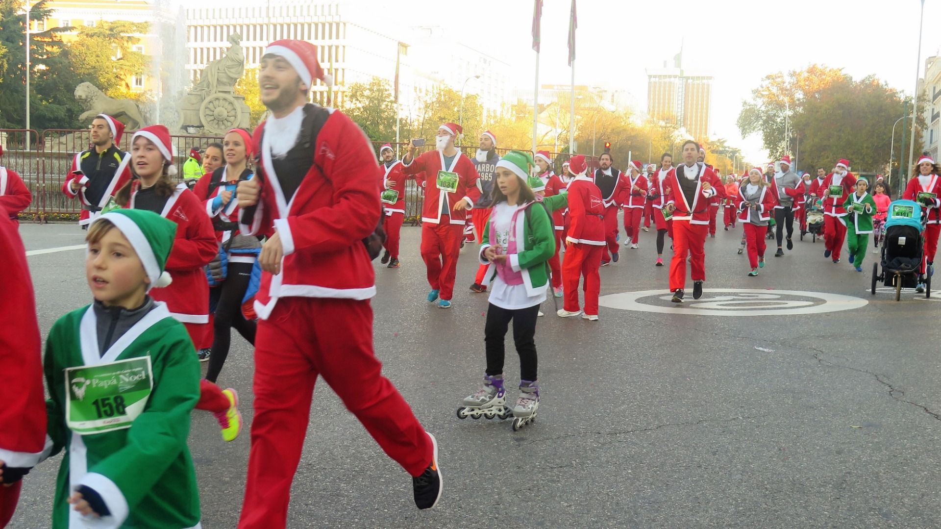 El Ambiente de la Carrera de Papá Noel 2018-1