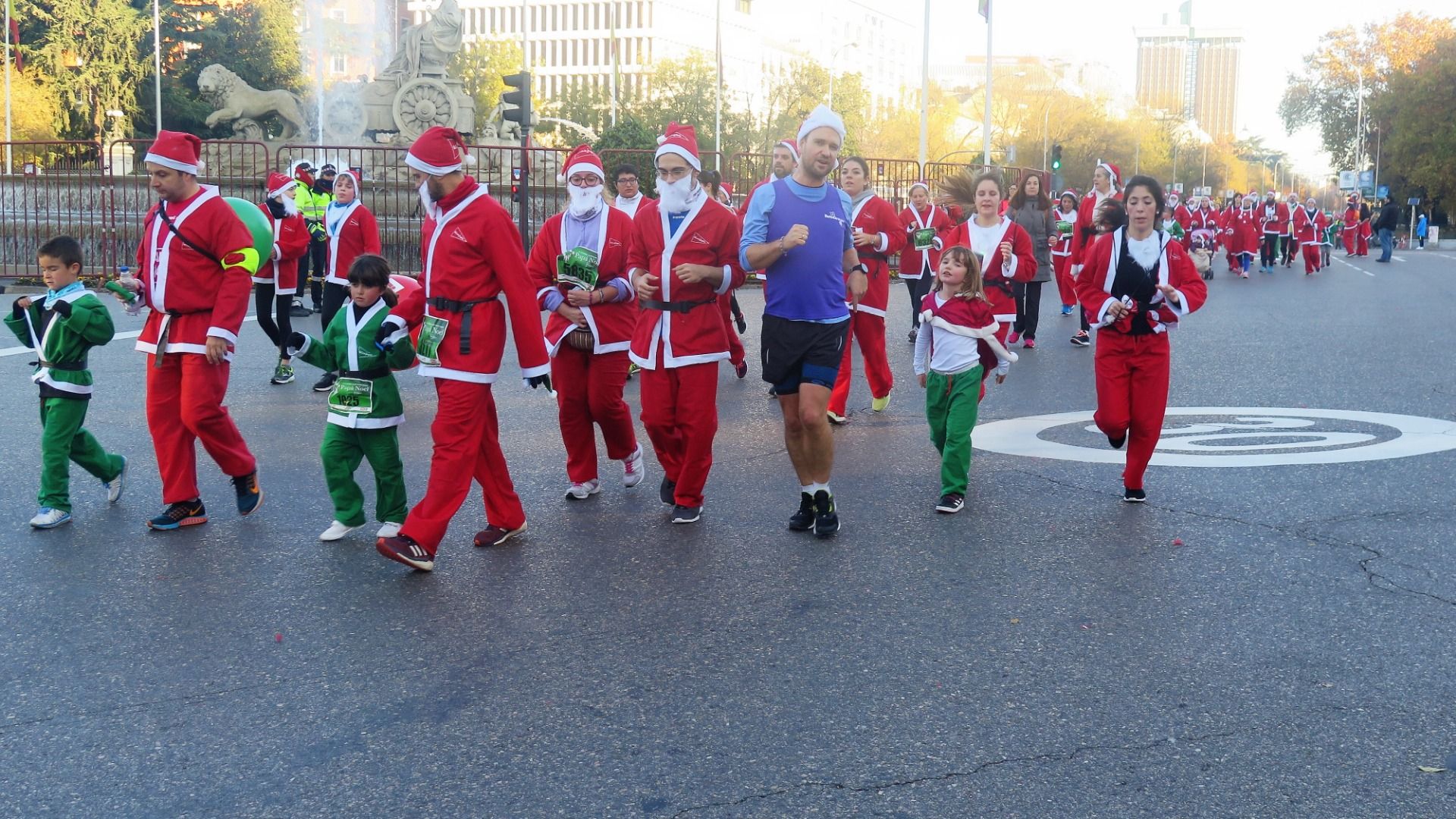 El Ambiente de la Carrera de Papá Noel 2018-3