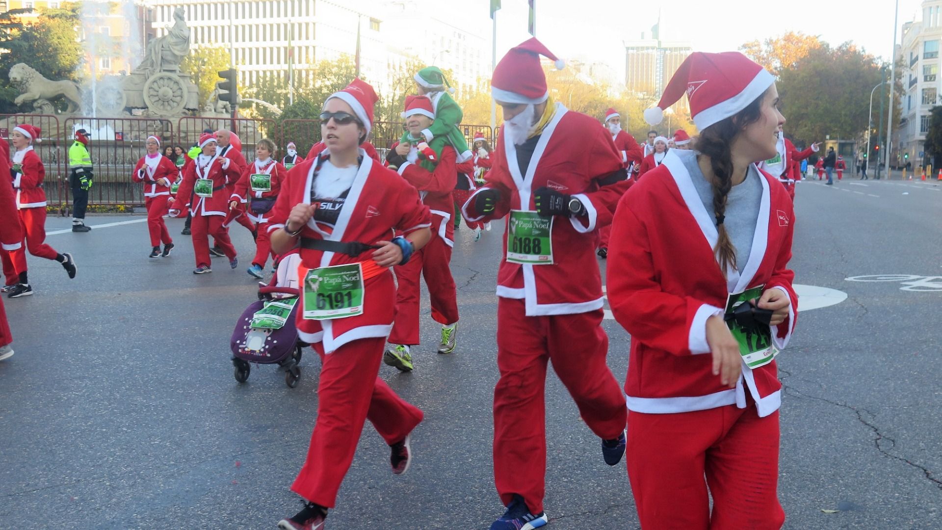 El Ambiente de la Carrera de Papá Noel 2018-3