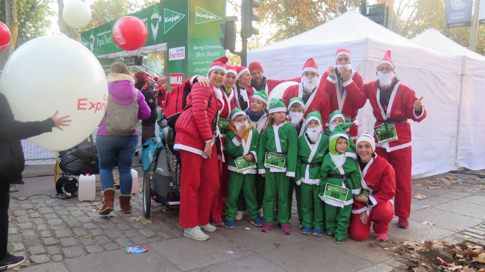El Ambiente de la Carrera de Papá Noel 2018-7