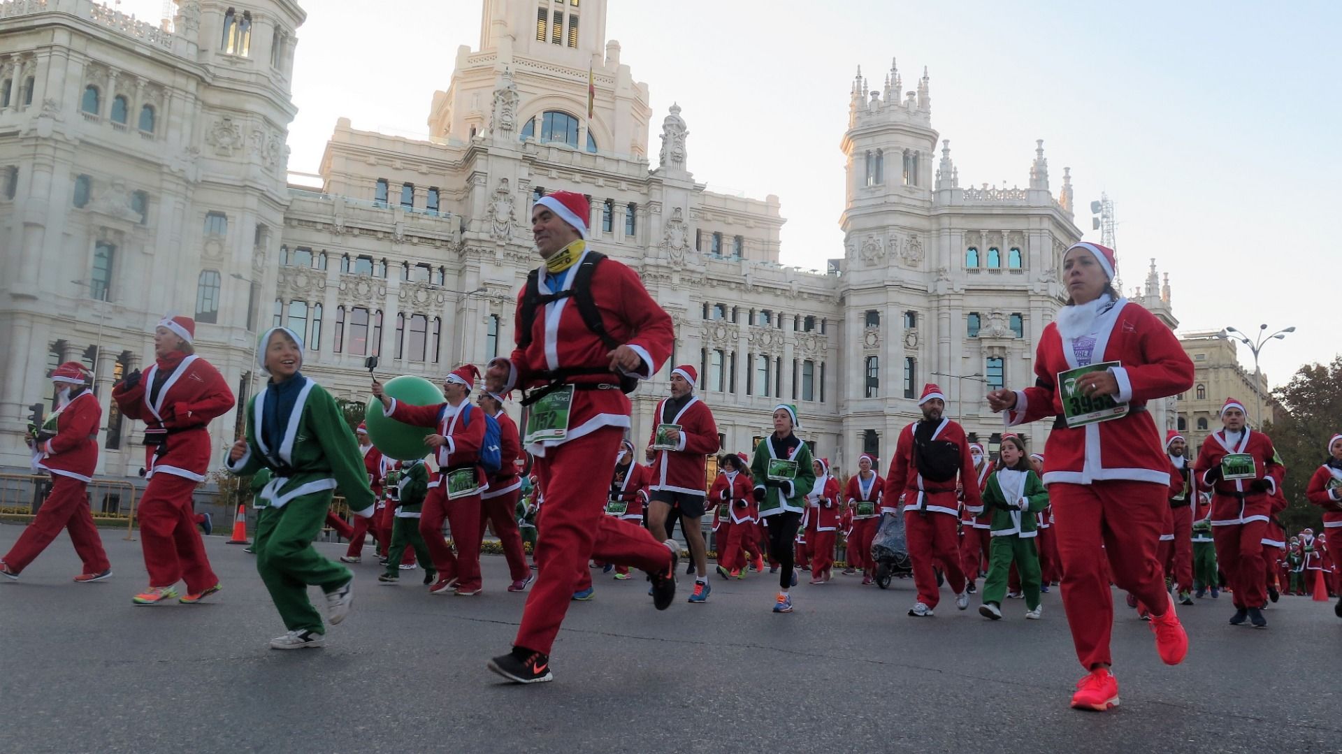El Ambiente de la Carrera de Papá Noel 2018-8