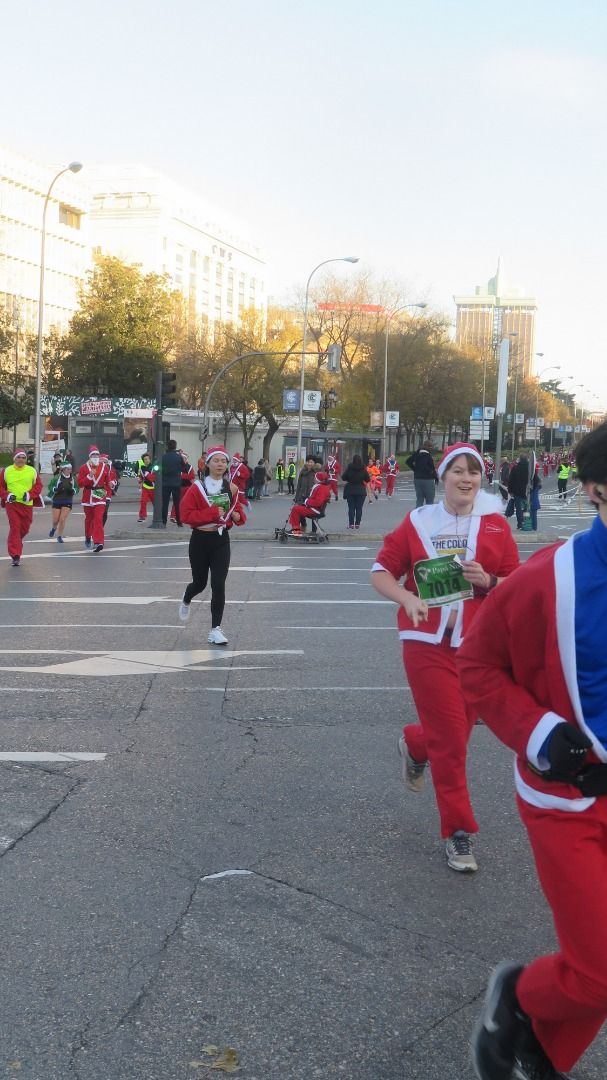 El Ambiente de la Carrera de Papá Noel 2018-11