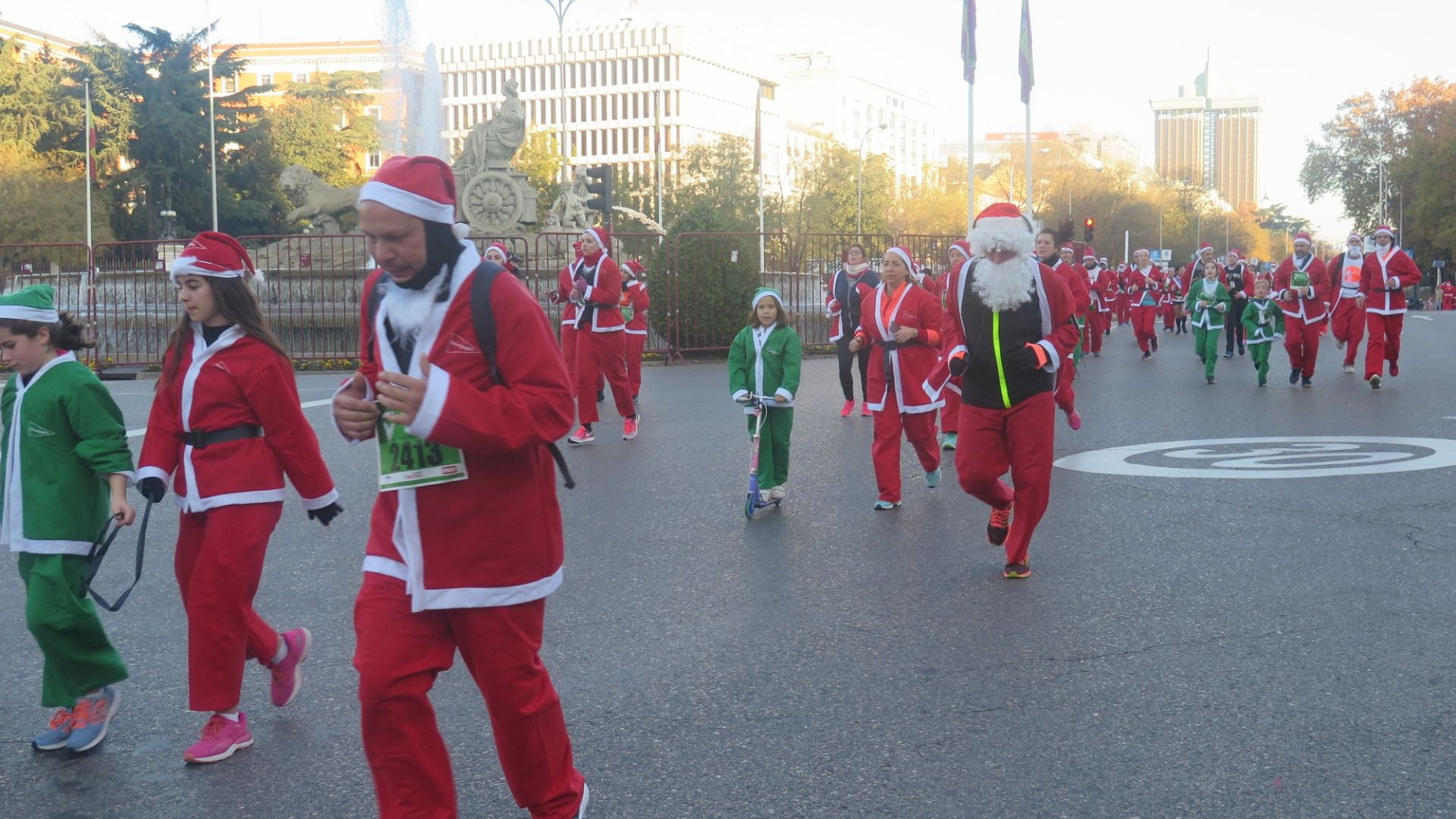 El Ambiente de la Carrera de Papá Noel 2018-16