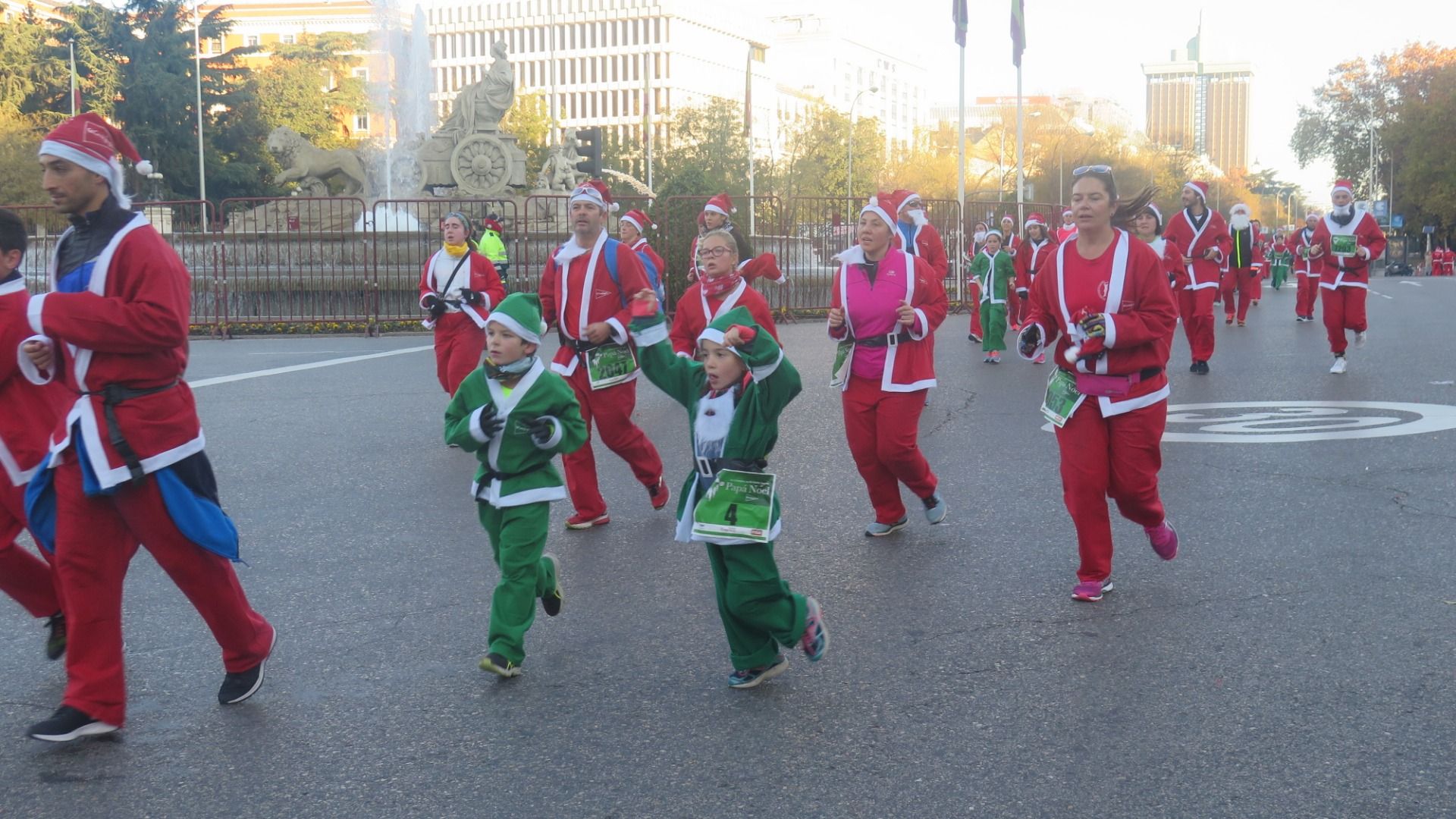 El Ambiente de la Carrera de Papá Noel 2018-16