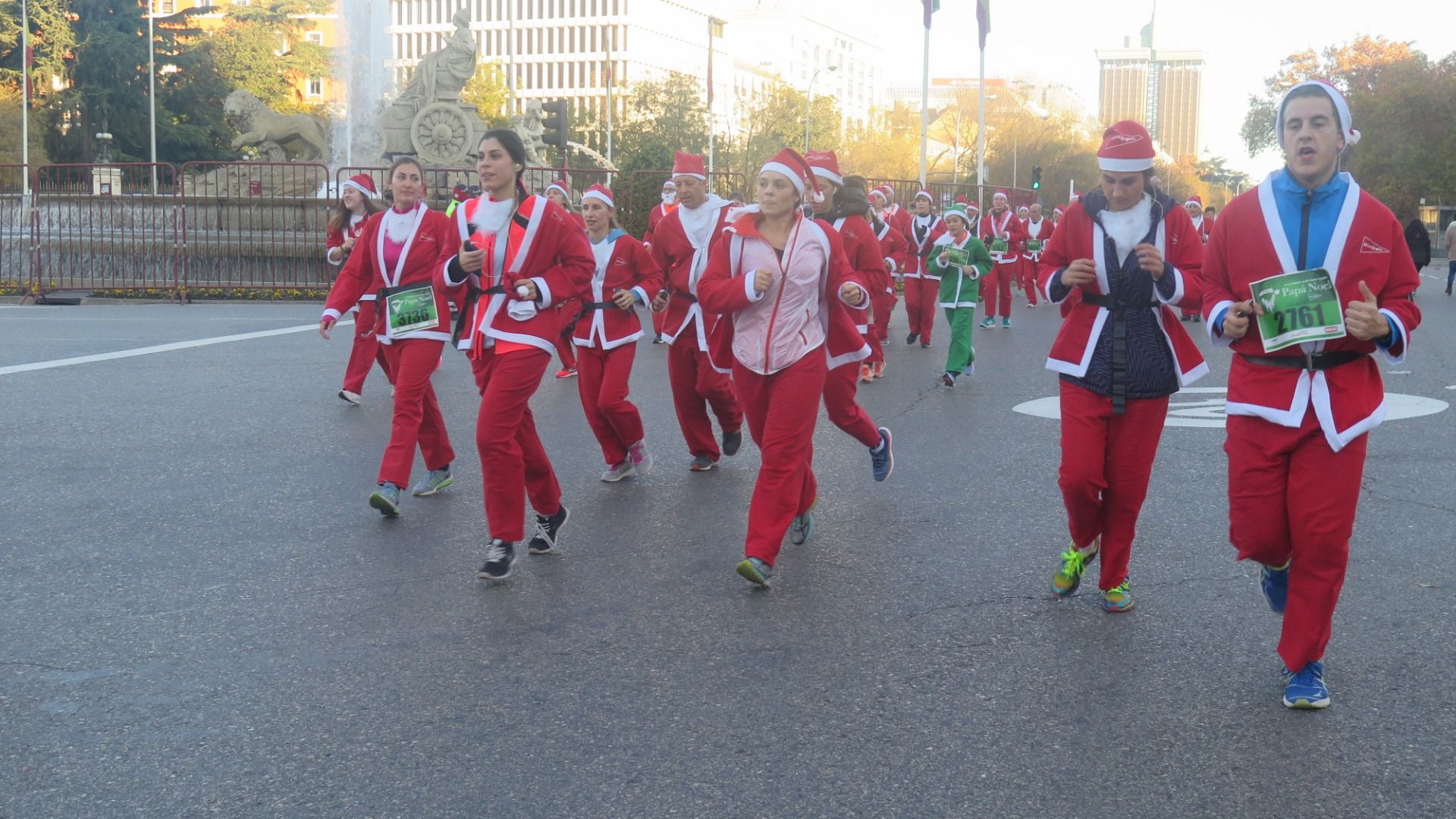 El Ambiente de la Carrera de Papá Noel 2018-17