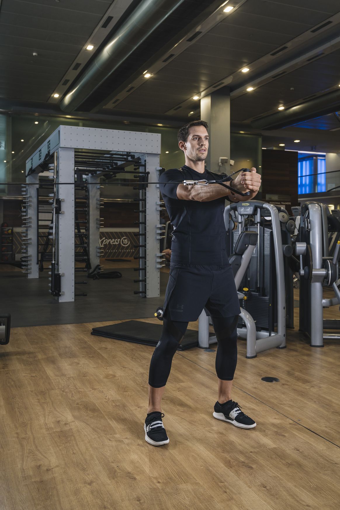 Press pallof, trabaja tu core y reduce cintura al mismo tiempo. 