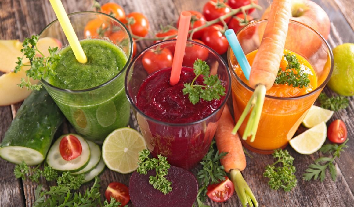 Los zumos naturales son una buena opción dentro de las dietas depurativas.