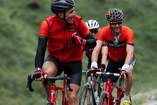 ¿Te imaginas que Indurain saliera un domingo con tu peña ciclista?