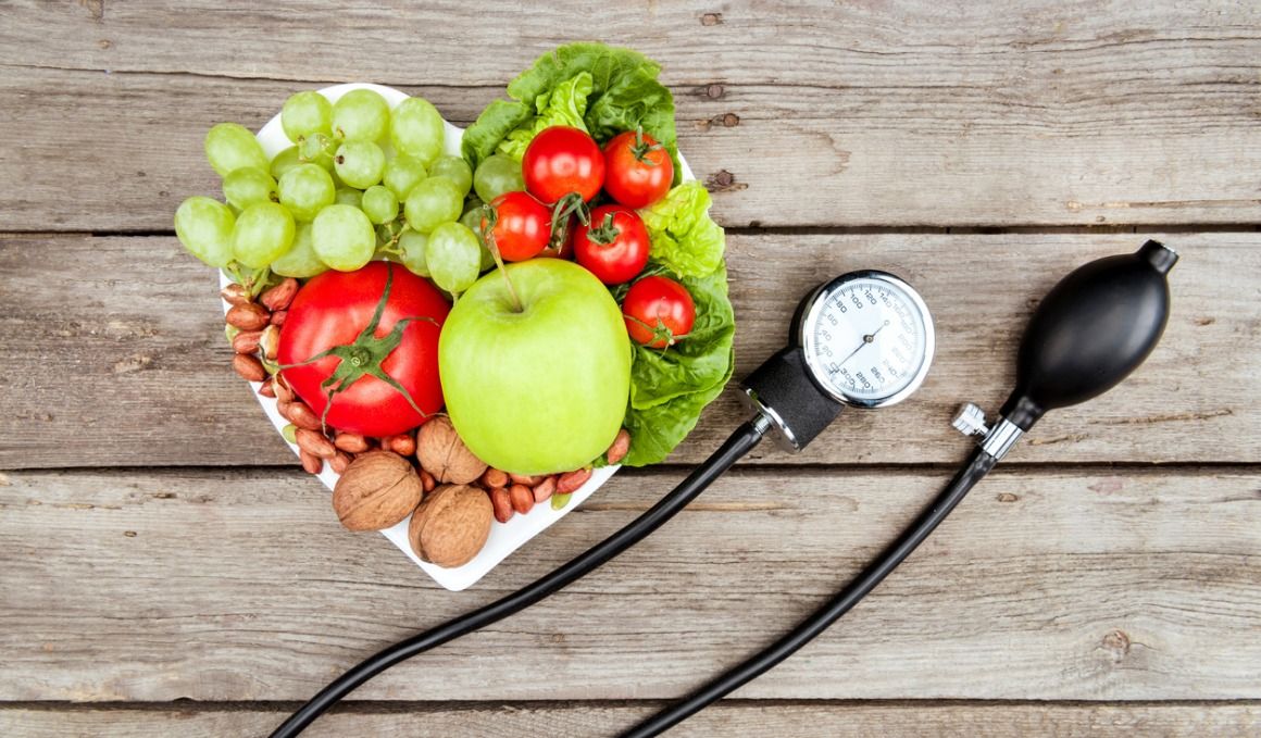 La alimentación es importante para controlar nuestra presión arterial.
