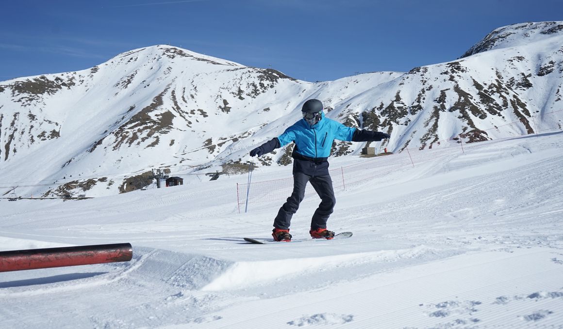 Snowboard, ¡a por tu primer rail!