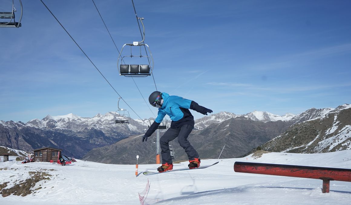 Snowboard, ¡a por tu primer rail!