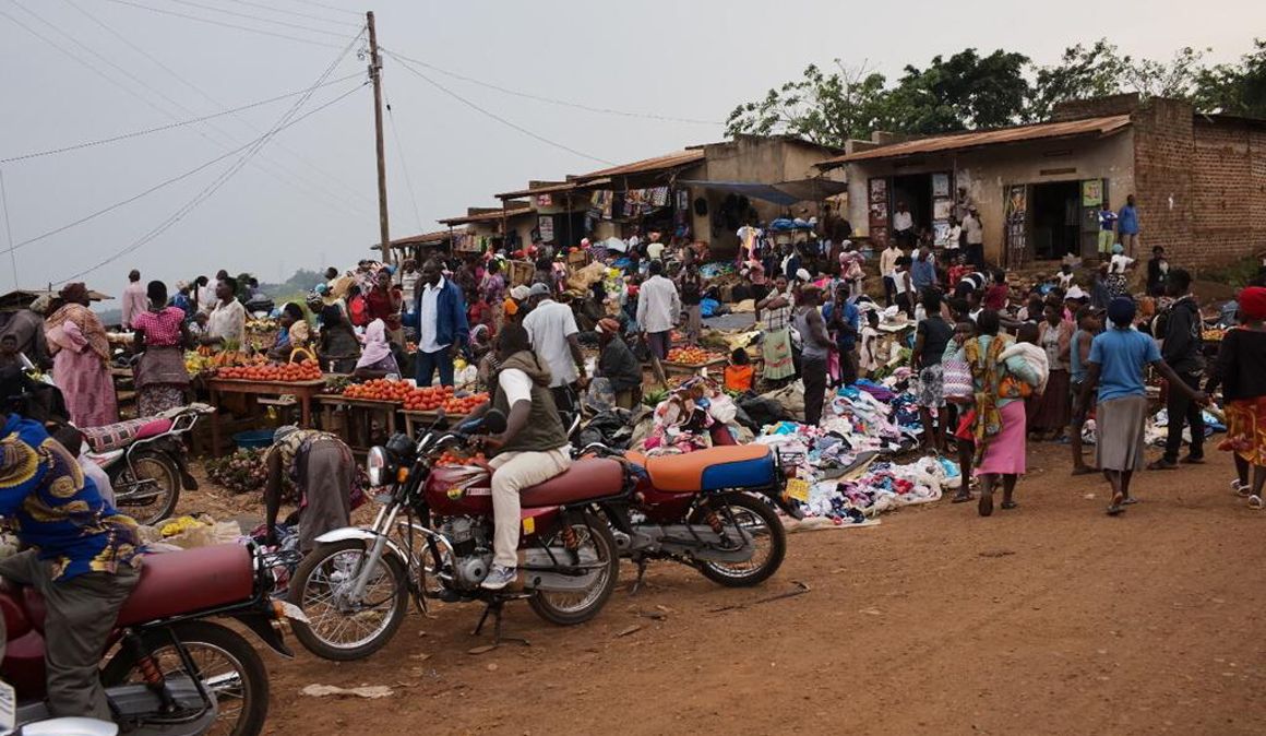 Bike Challenge Rwenzori, una aventura solidaria en bici por Uganda con Kelele Africa