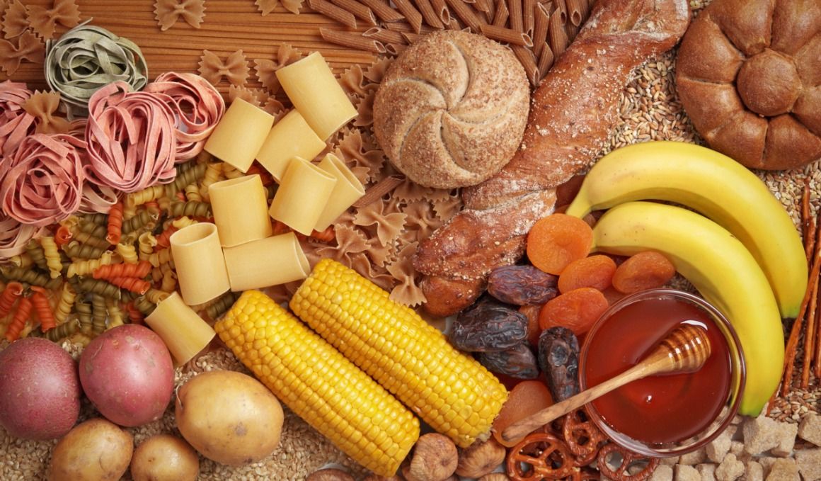 Los hidratos de carbono los encontramos en diferentes grupos de alimentos, por ejemplo, en algunas frutas.