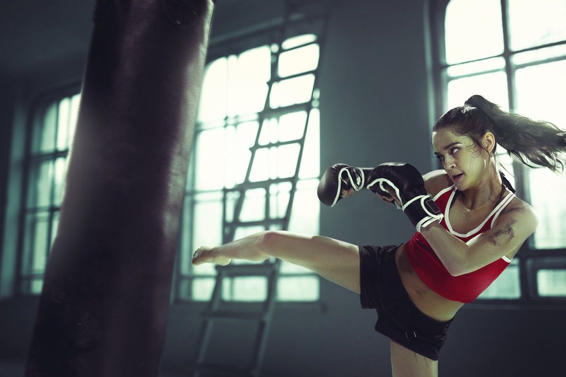 El kick boxing es una modalidad que requiere un gran esfuerzo físico.
