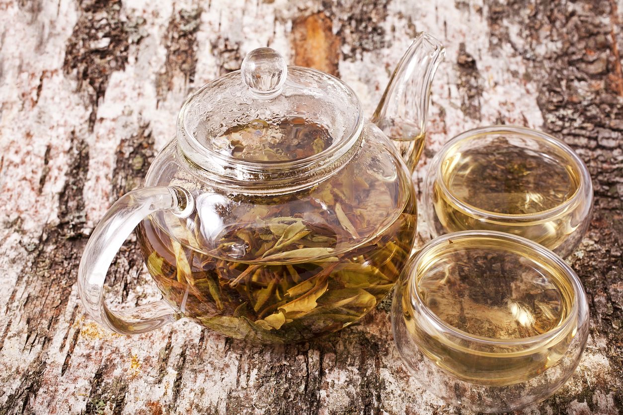 El té blanco es una de las modalidades que aporta una mayor cantidad de antioxidantes.