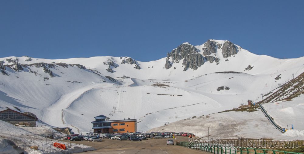 Una esquiadora muy grave en la UCI tras ser embestida en la zona de debutantes 