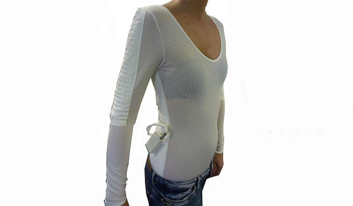 La camiseta que revisa  tu espalda