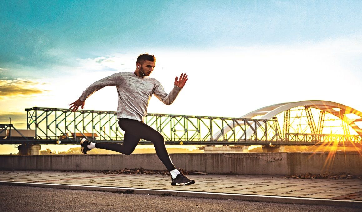Así te beneficia hacer series en tu entrenamiento de carrera