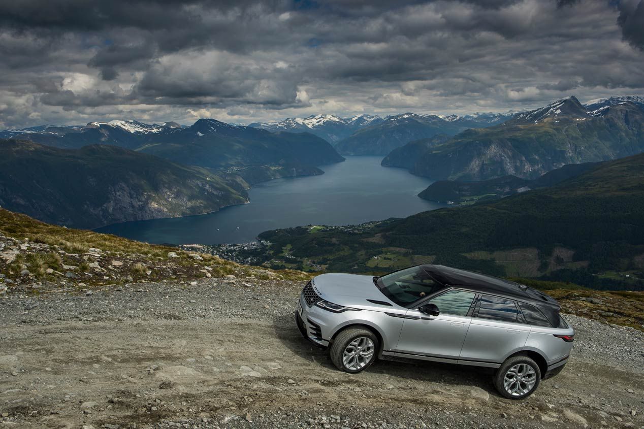  Un SUV diferente... ¡Y para deportistas aventureros! Así el Range Rover Velar