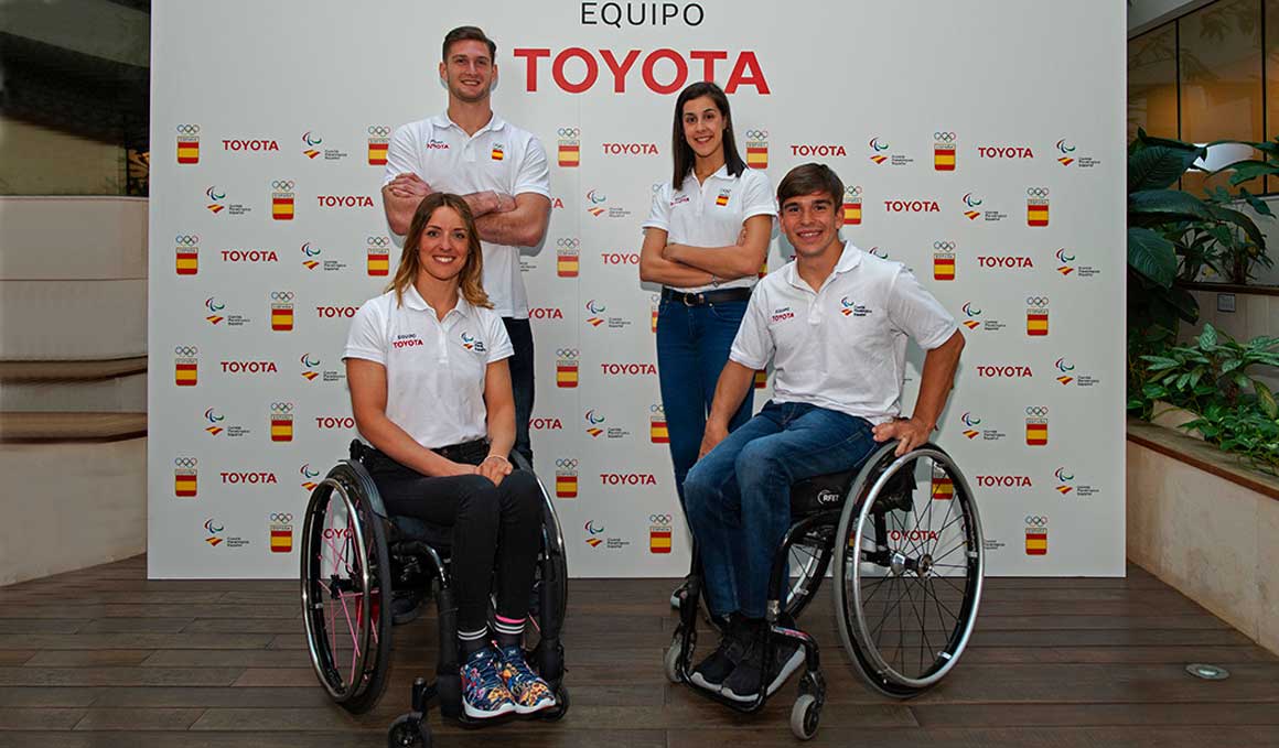 Conoce a los cuatro embajadores de lujo de Toyota España