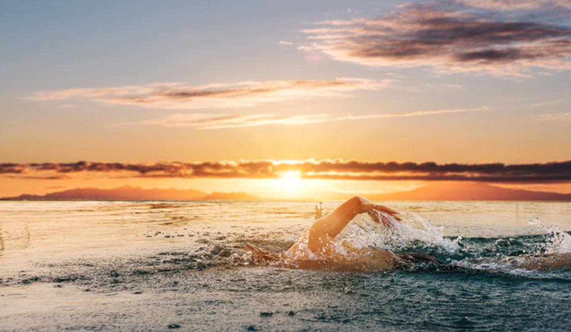 El Club de Natación RC7 ha celebrado la primera travesía de España libre de plásticos