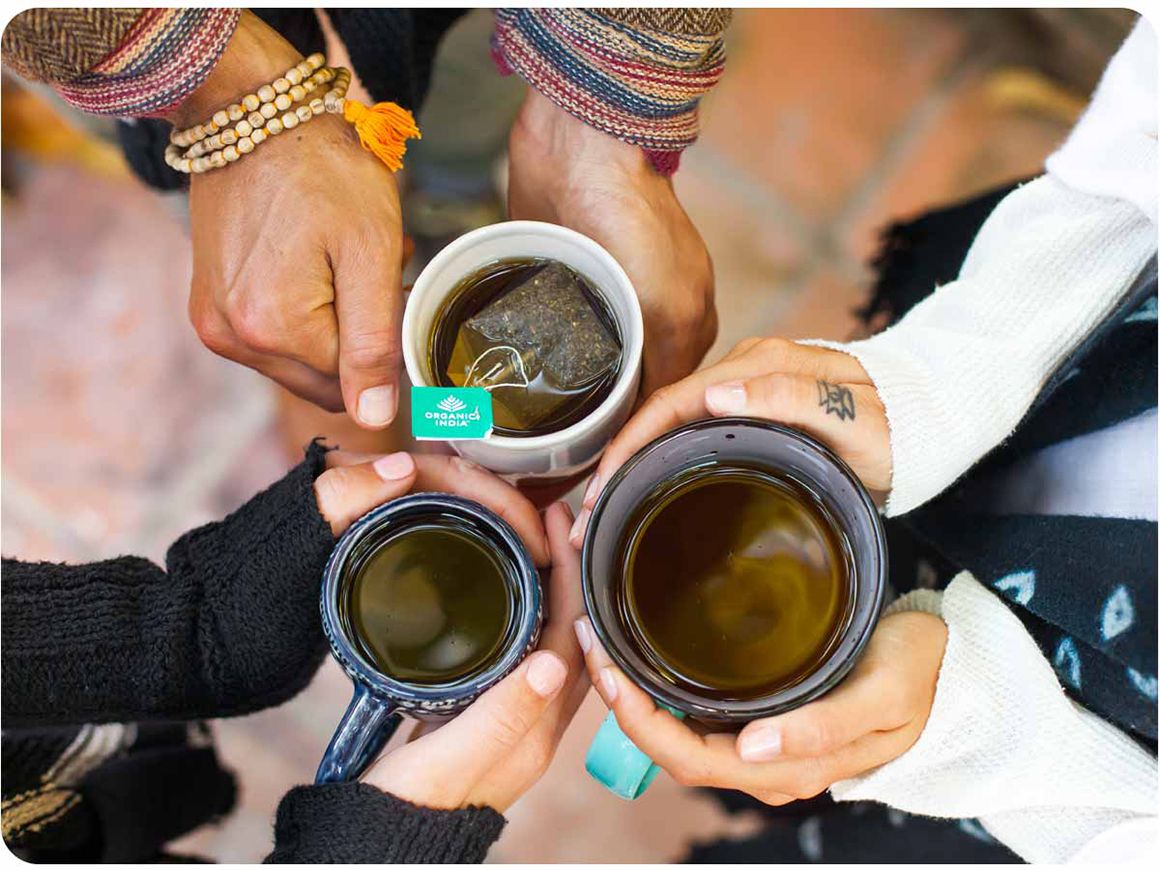 La infusión es una de las formas más habituales de consumir el Tulsi, aunque también puedes masticar sus hojas o tomar como suplemento nutricional