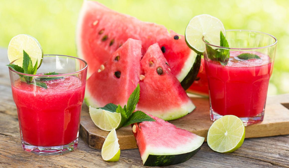 Batido de sandía para la hidratación deportista en verano
