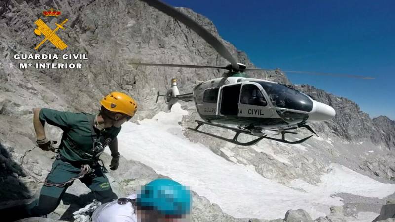 Un muerto y 11 rescatados este fin de semana en el Pirineo de Huesca