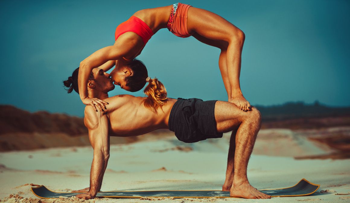 5 posturas de yoga para mejorar tu vida sexual