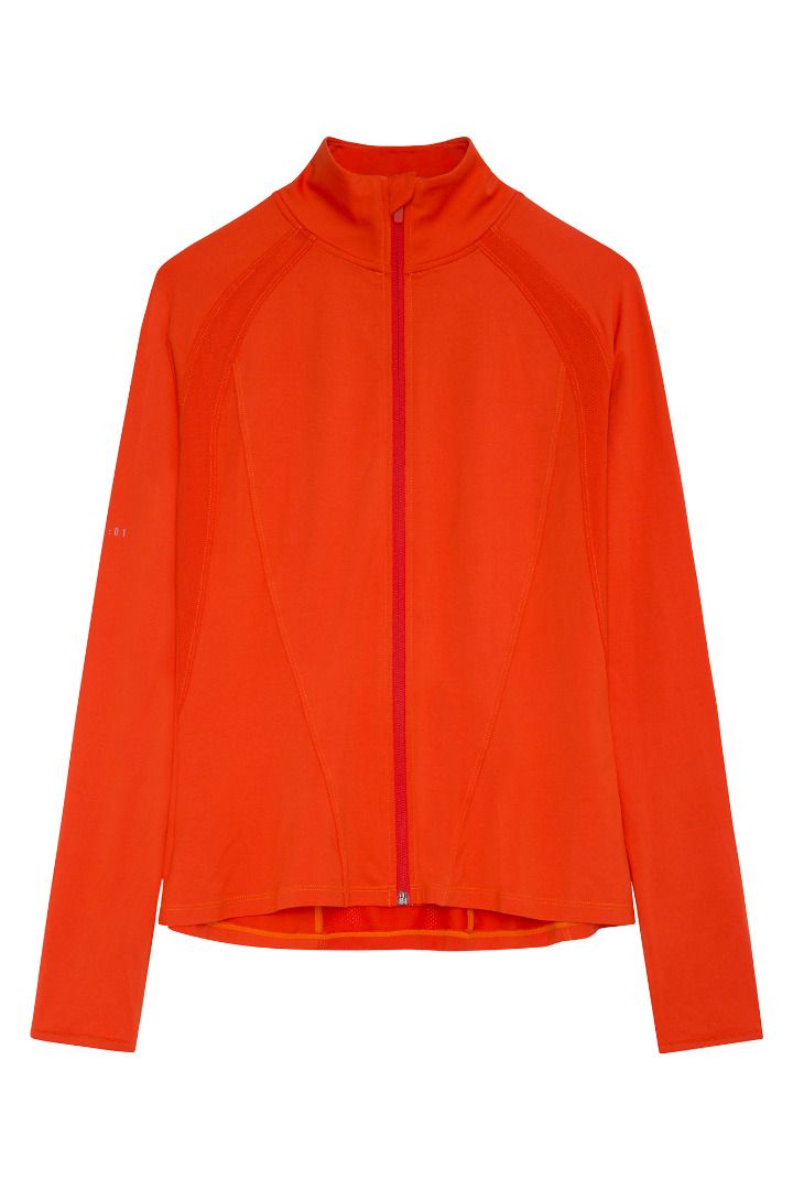 La nueva colección Oysho_Sport para el deporte al aire libre