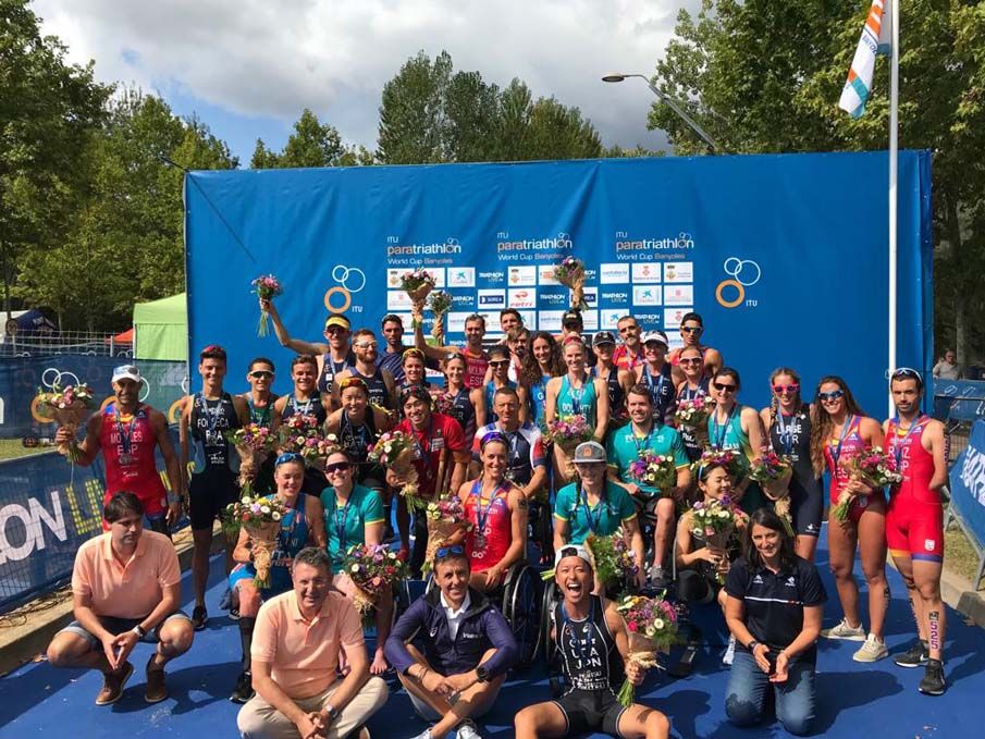 El paratriatlón español se da cita en Banyoles