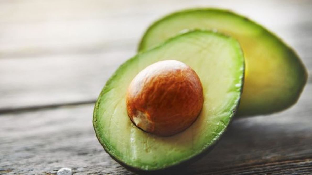 ¿Engorda o adelgaza el aguacate?