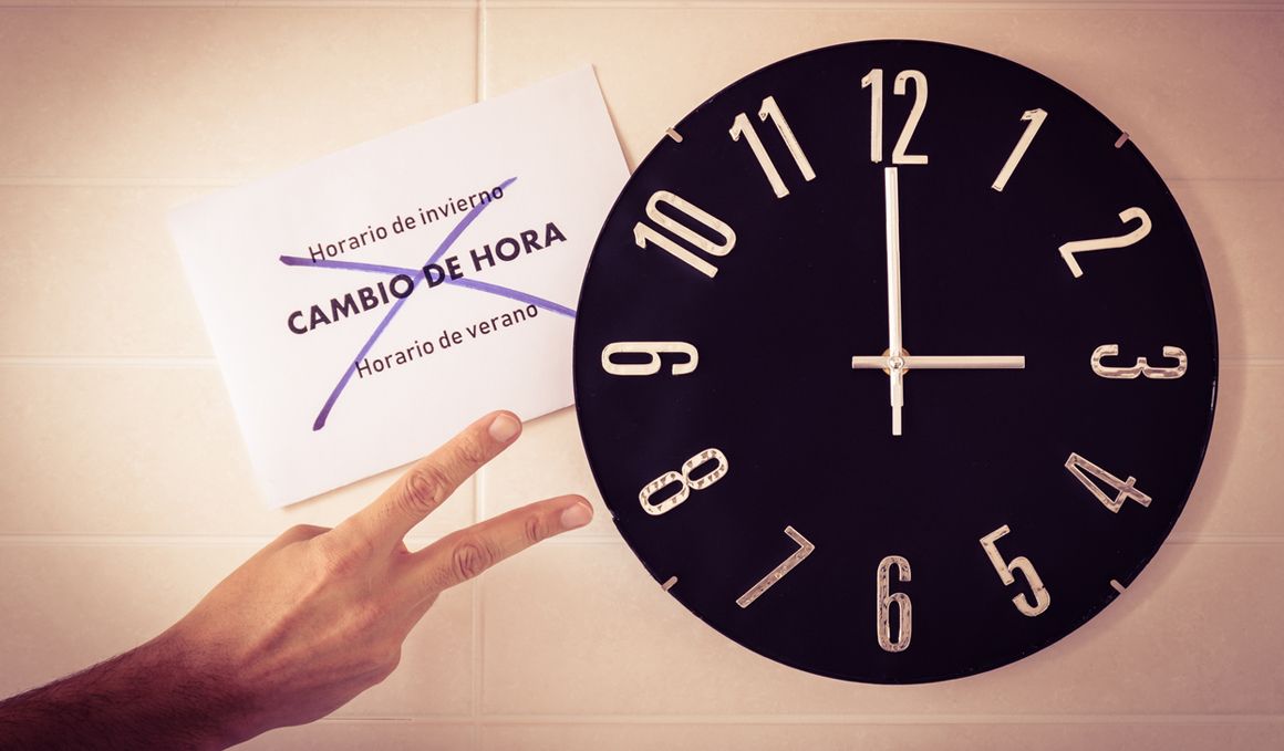 Trucos para adaptarte al cambio de hora de invierno con salud