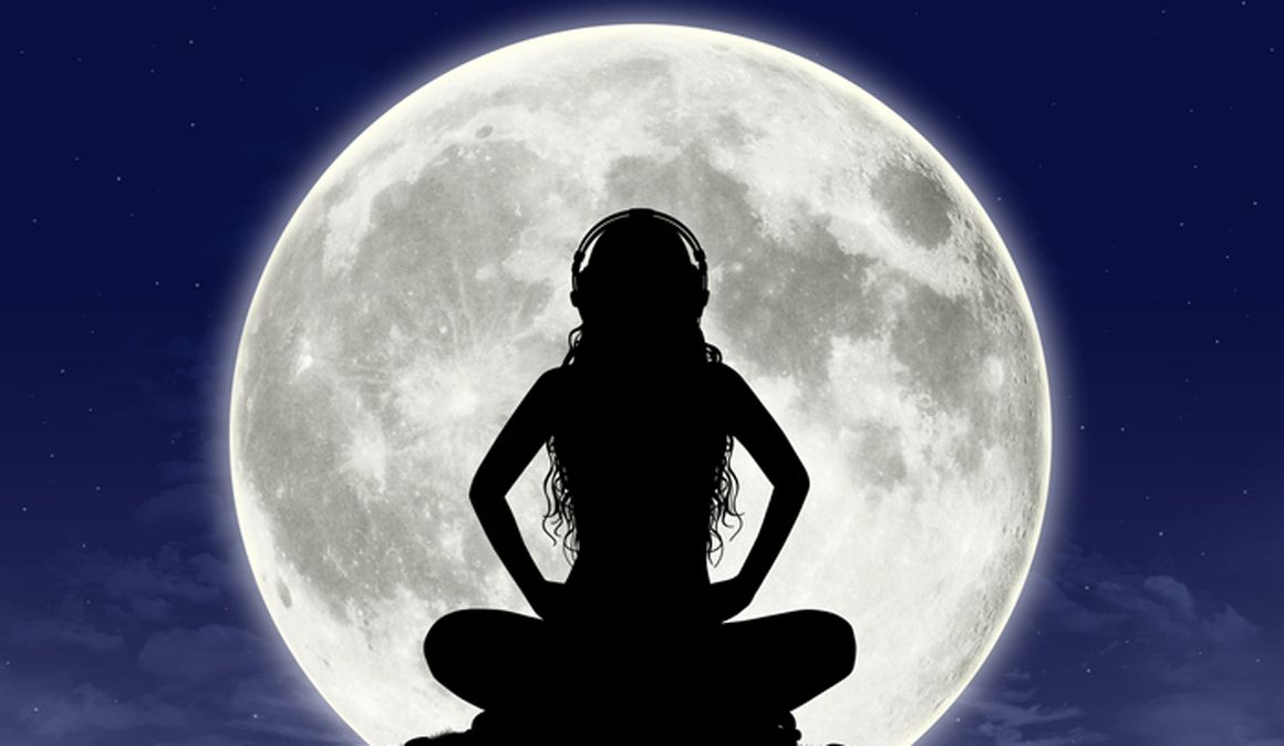 ¿Problemas cardiovasculares? Prueba a escuchar musica de yoga antes de acostarte