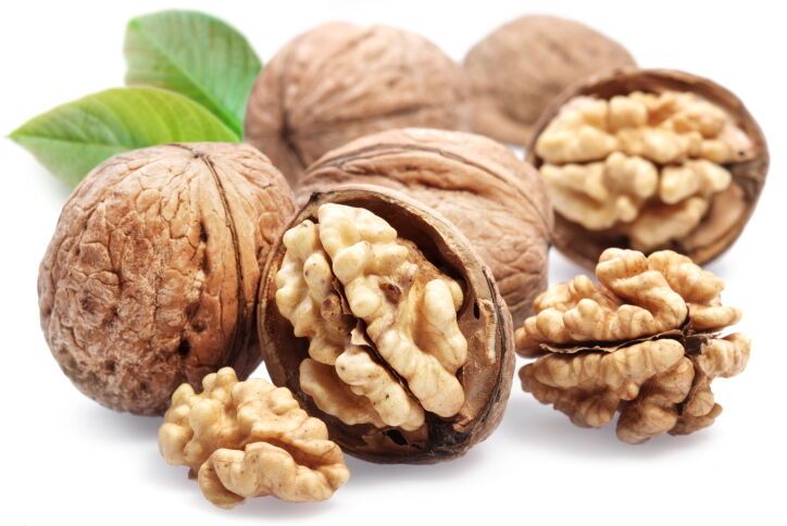 Los beneficios cardiosaludables de las nueces podrían comenzar en el intestino