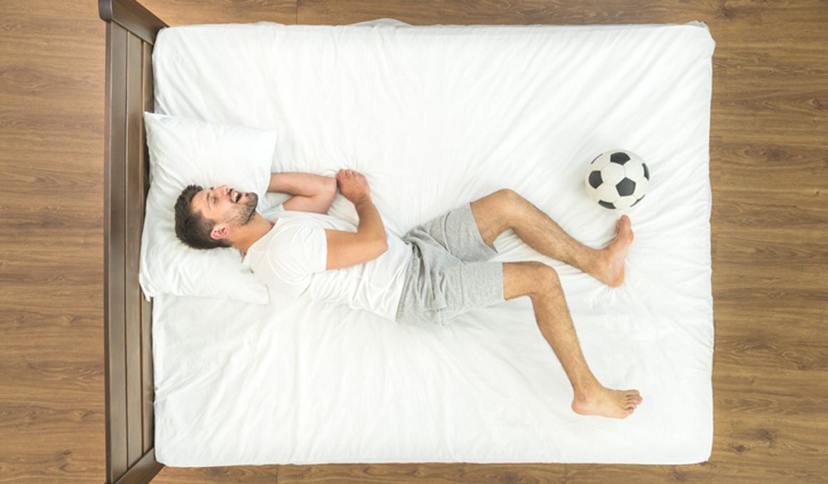 Dormir para cuidar tus articulaciones y tu piel