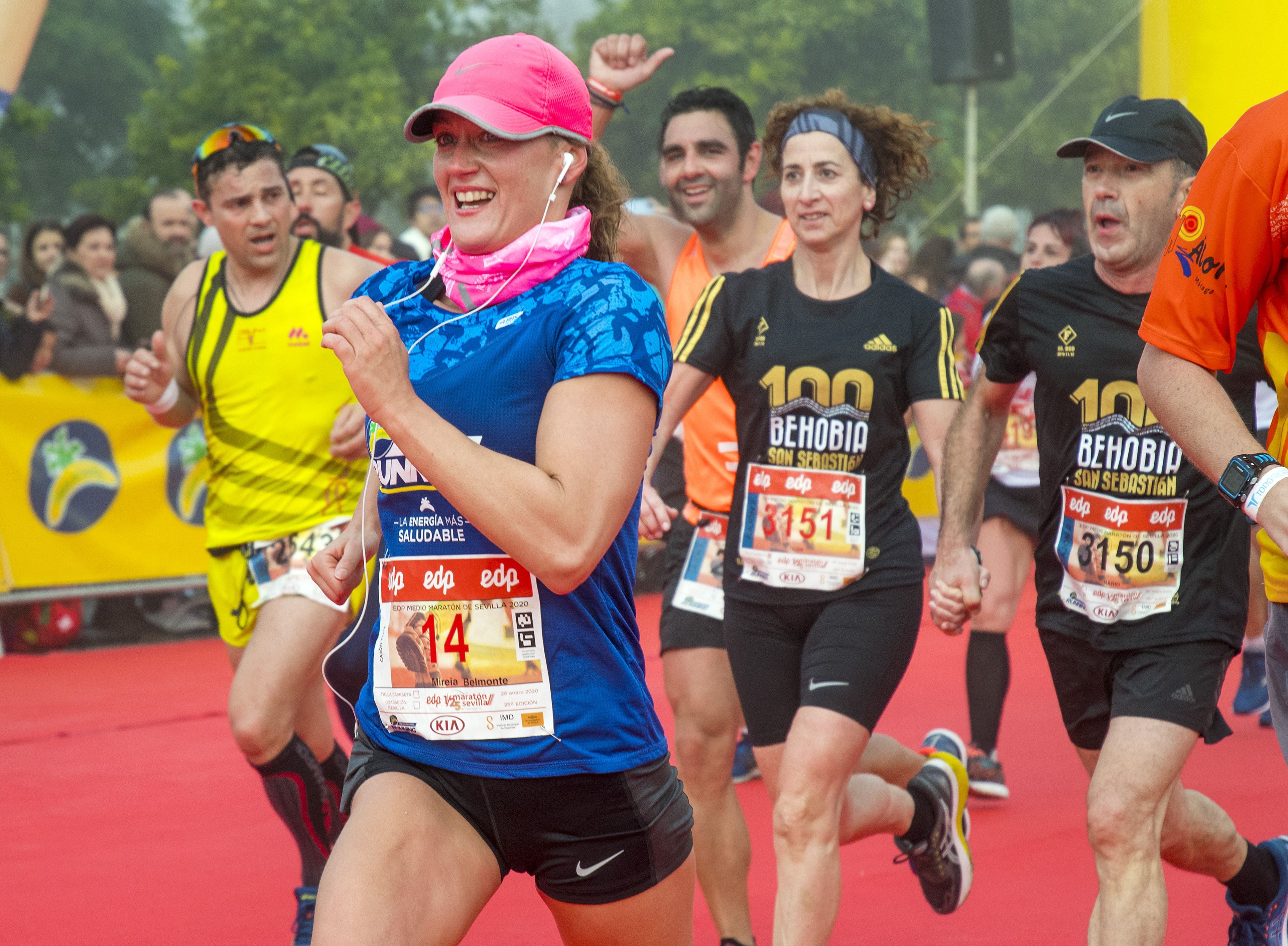 Mireia Belmonte baja de 1h 40' en su primer medio maratón