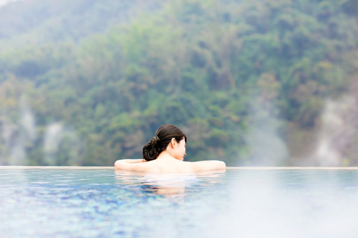 Los Onsen poseen propiedades curativas, antiedad y antiestrés. 